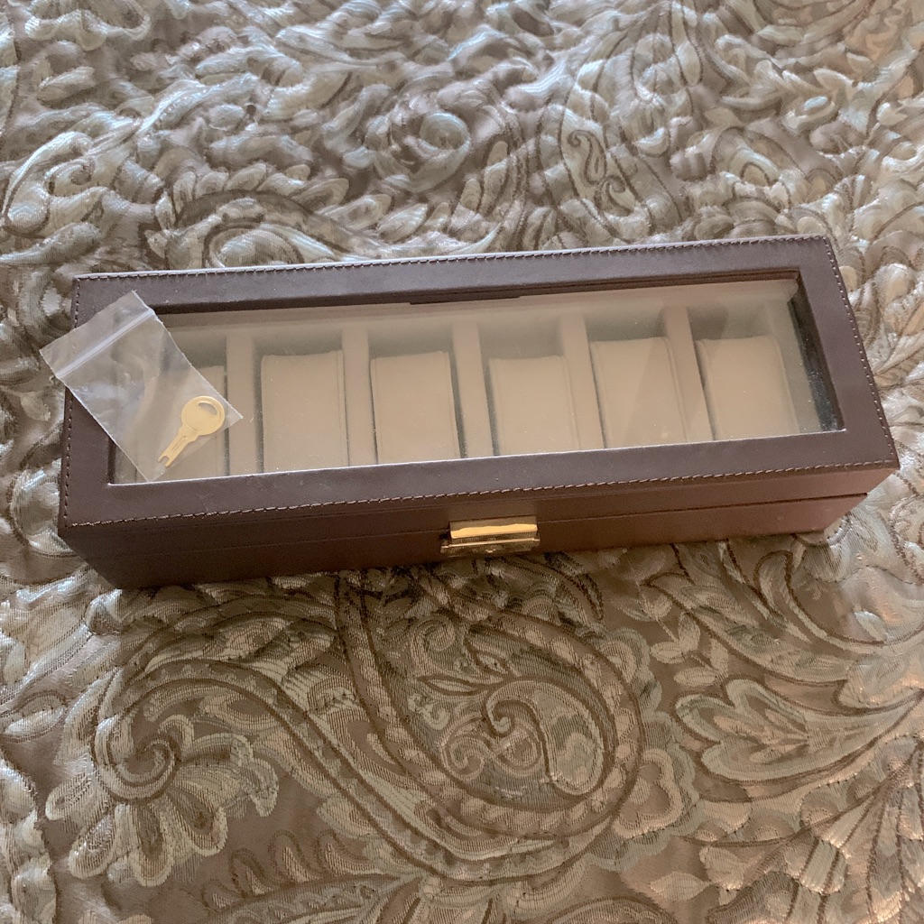 WatchBracelet Display Case